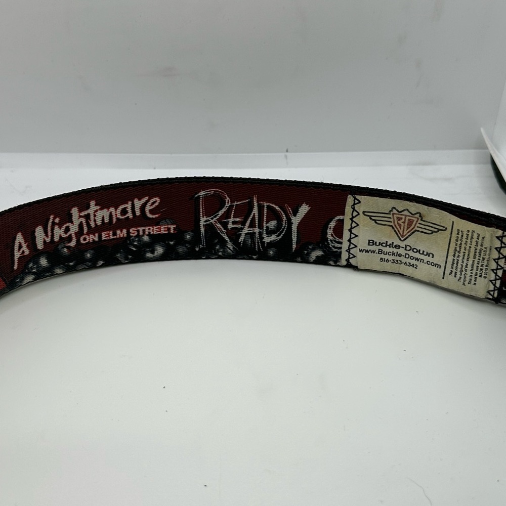 Buckle-Down Black and Brown Graphic Belt - Picture 5 of 7